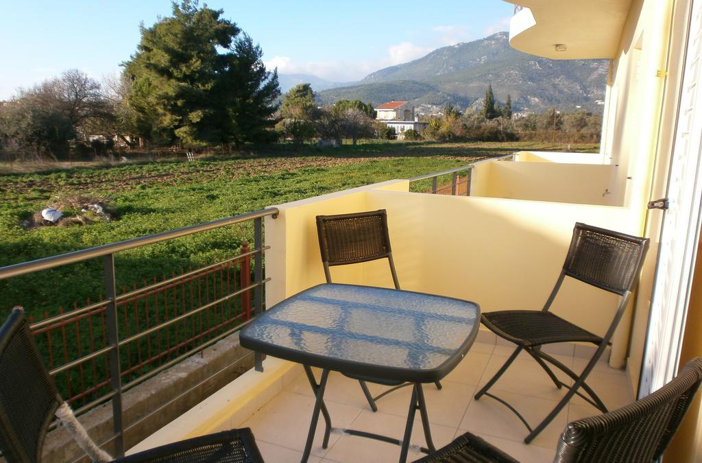 Artemis - Marina Apartments Evia Quarto foto